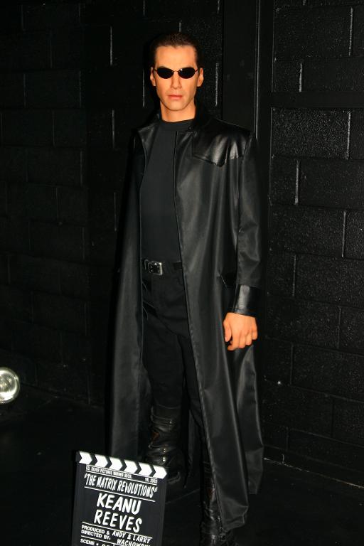 I AM NEO! Here's Neo from the Movieland Wax Museum!